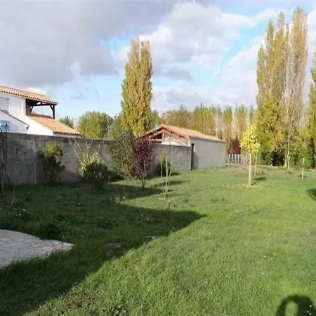 Ferienhaus House Spacieuse Et Lumineuse Proche De Tout Avec Un Exterieur Plaisant Pour Des Moments De Detente. 1 La Faute-sur-Mer